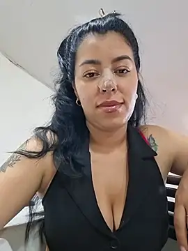 Luianna Live XXX Chat