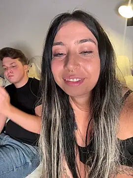 KimArts Chat XXX in diretta