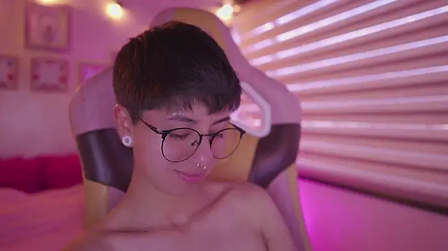 tommy_blue 라이브 XXX 채팅