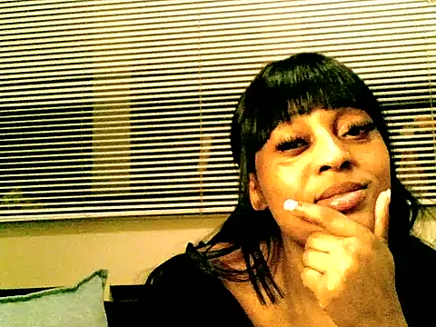 ORUOMA's Live XXX Chat