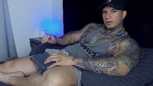 Shane_Clay Live XXX-Chat