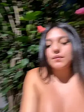 Emily_Gomezz's Live XXX Chat