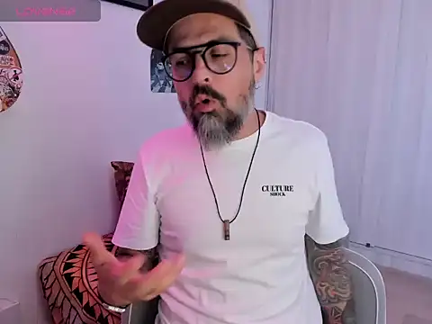 Show modela miguel_angelo_ na web-kameri