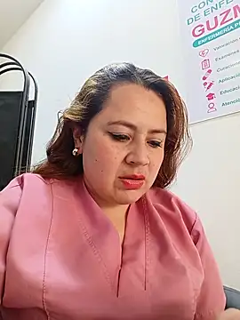 VANESSA__28 élő XXX-chatje