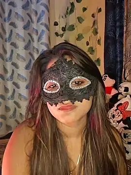 צ'אט XXX בשידור חי של Kiara_97