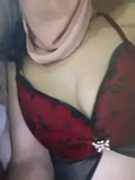 Almas-arabic Live XXX-chat