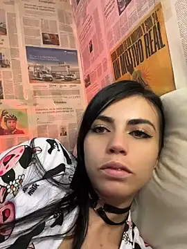 i_am_nina_'s Live XXX Chat