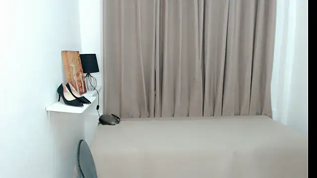 Chat +18 de BrendaTaki ao vivo