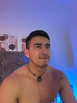 Chat +18 de Chris_Clarck ao vivo