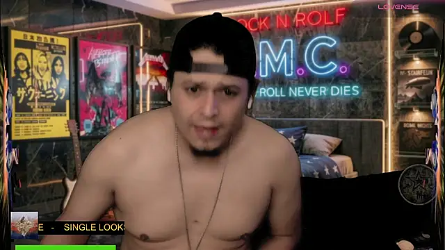 chino_roz's Live XXX Chat