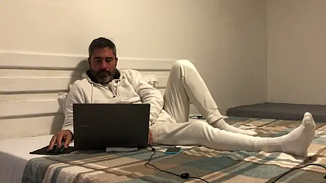 Živý XXX chat victor_chat