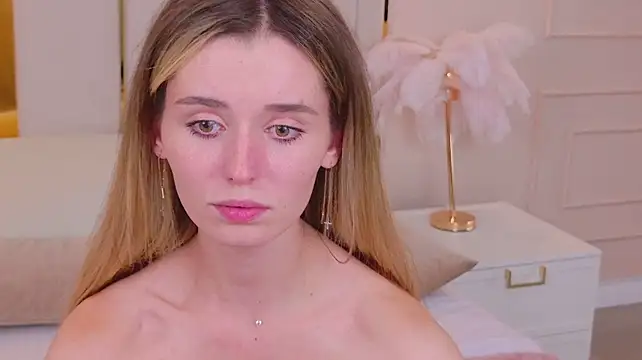 MarybethSnow élő XXX-chatje