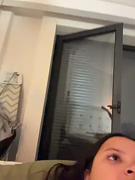 Chat +18 de rossilaari ao vivo