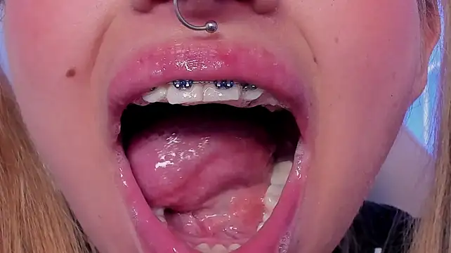 Czat XXX na żywo – AnnyCotton