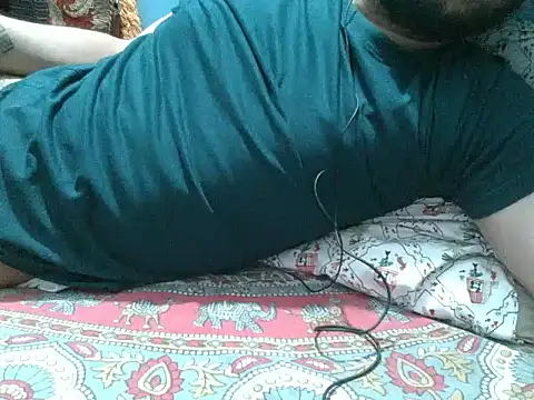 Precumboner's Live XXX Chat