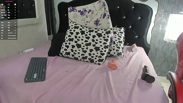 _jade_01 Chat XXX in diretta