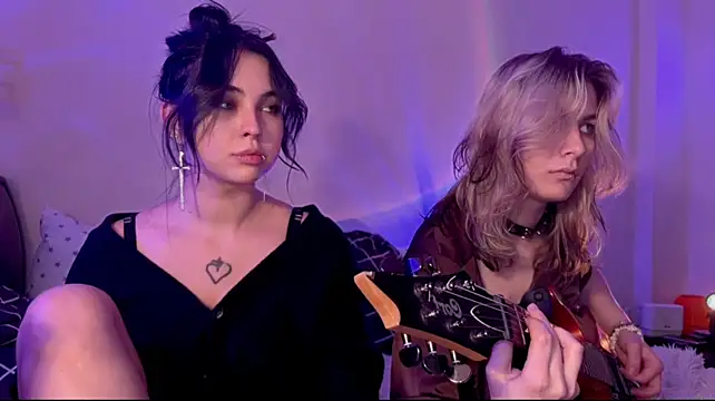 AlexxMichaell Live XXX-chat