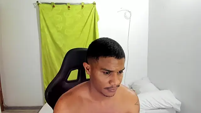 Živý XXX chat corzoethan