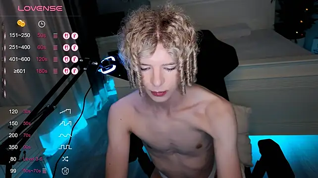 Kudi_Minnt Chat XXX live