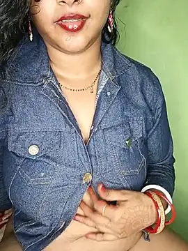 juhi06 Live XXX Chat