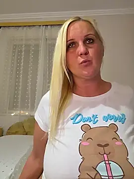 Mayci1984 – Live XXX-chat