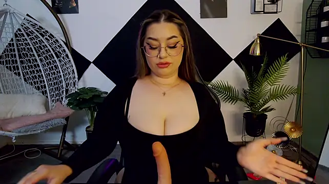 Katewalker_ Adlı Modelin Canlı XXX Sohbeti