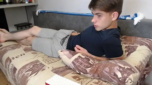 Student_Oliver Live XXX-chat