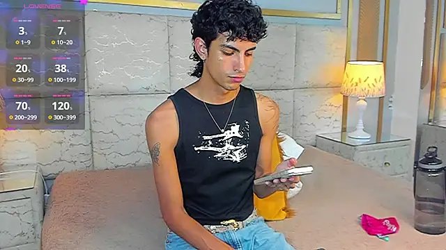 AxelRush live XXX chat