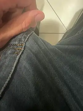 Show modela nako18 na web-kameri