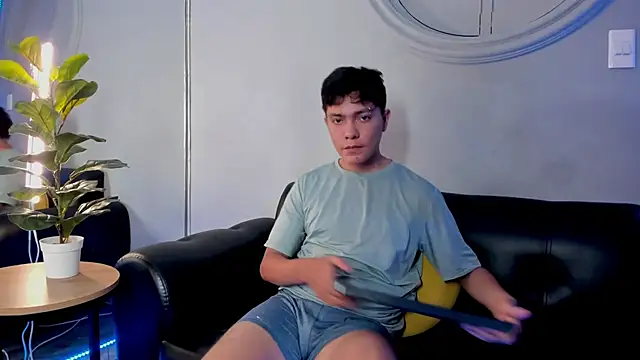Marco17__ élő XXX-chatje