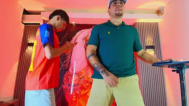 The_Boy_King_ Obrolan Langsung XXX