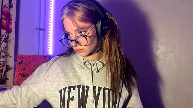LydaDrozdenkon Live XXX chat