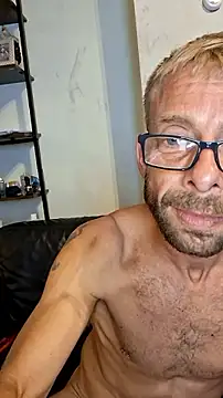 kinkybislaafje Adlı Modelin Canlı XXX Sohbeti