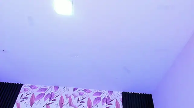 XXX chat uživo modela AmmyJones_