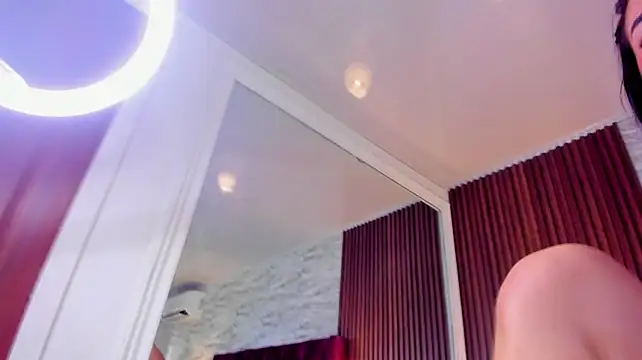 XXX chat uživo modela nathalymooree