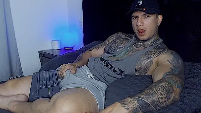 Shane_Clay Chat XXX live