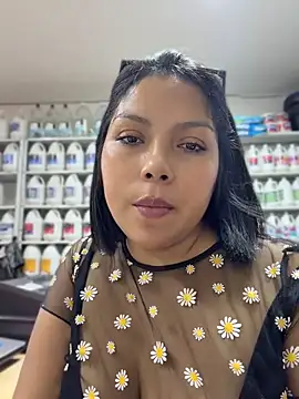 Chat XXX ao vivo de ISABELLA__LUNA