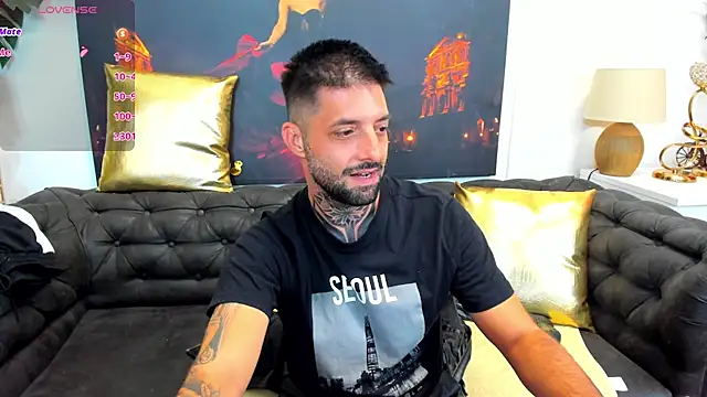 Онлайн чат XXX TommyDum