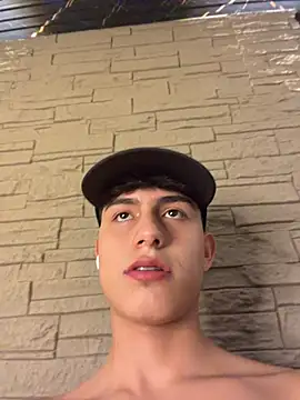 Chat XXX Live Lander_Cruz