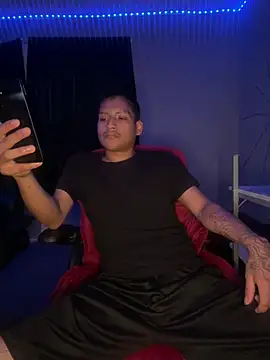 iktzx's Live XXX Chat