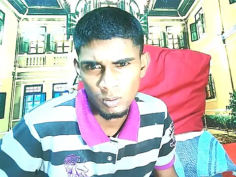 IndianThuggin's Live XXX Chat