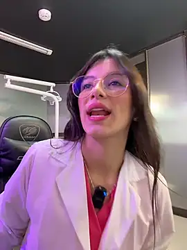 XXX chat uživo modela iris_cuteface