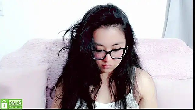 mariana_katto Adlı Modelin Canlı XXX Sohbeti