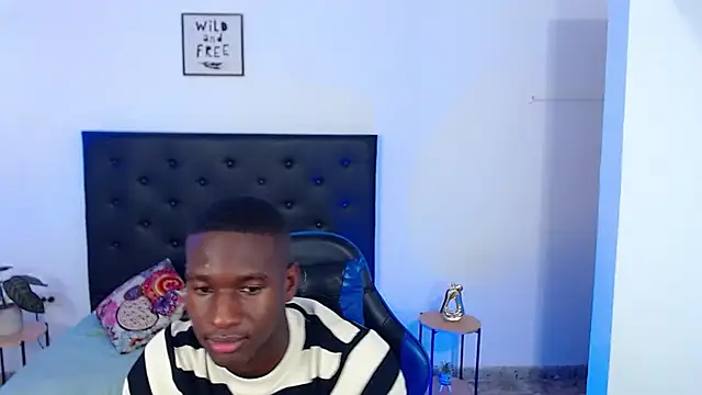 yousimon18's Live XXX Chat