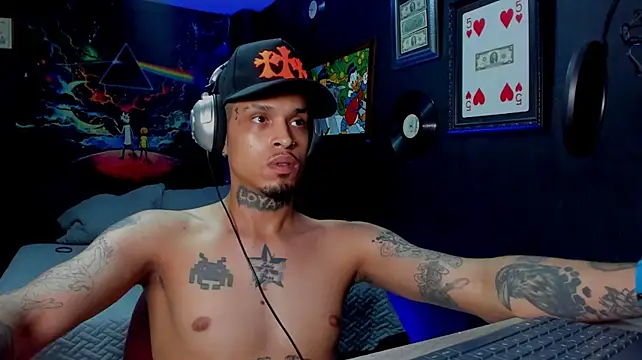 XXXRAYGAMES Live XXX Chat