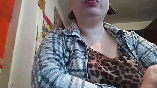 Chat +18 de Cora_Maro ao vivo