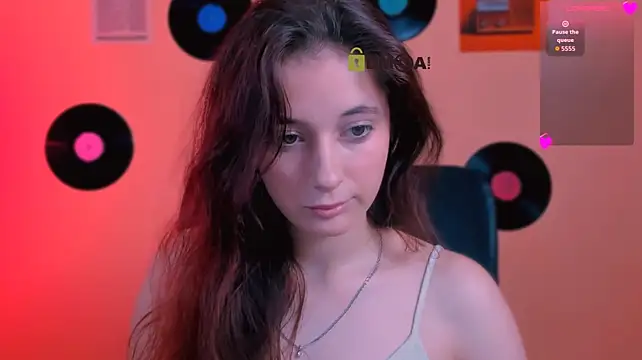 nami_glow XXX чат на живо