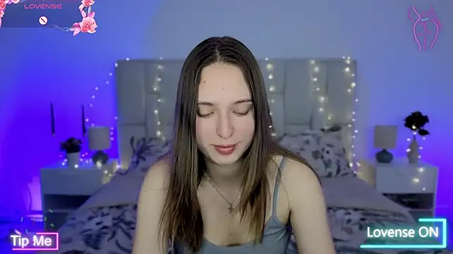 Онлайн чат XXX Cornelia_kitty