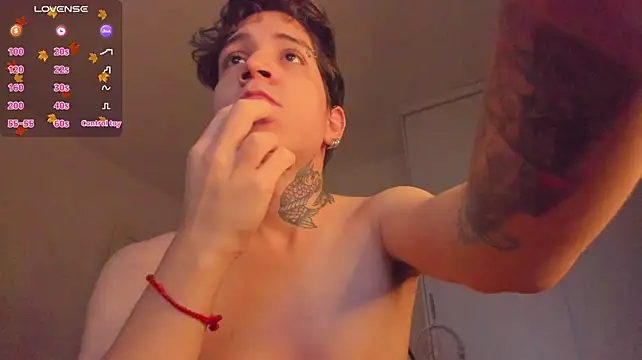 Michael_v77n Live XXX chat