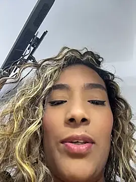collins_megan96 Live XXX Chat